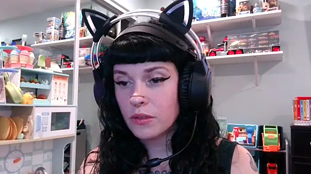 Marcelinegoddess online show from 02.28.25
