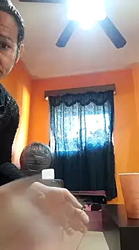 Snapshot of miicheele32 chatting on 01.25.25 miicheele32 online show from 01.25.25