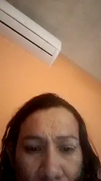 Snapshot of miicheele32 chatting on 02.02.25 miicheele32 online show from 02.02.25