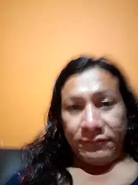 Snapshot of miicheele32 chatting on 02.22.25 miicheele32 online show from 02.22.25