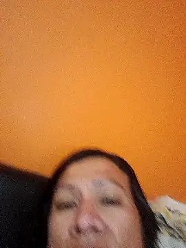 Snapshot of miicheele32 chatting on 02.24.25 miicheele32 online show from 02.24.25