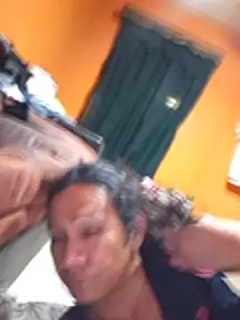 Snapshot of miicheele32 chatting on 11.27.25 miicheele32 online show from 11.27.25