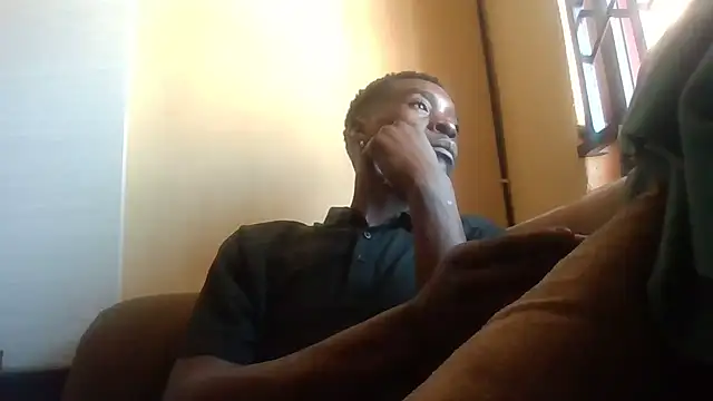 SmallGoodNutts online show from 11.05.25