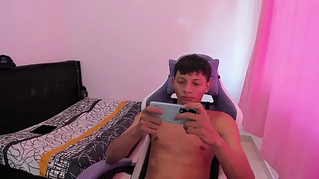 Annie Dani420 online show from 12.06.24