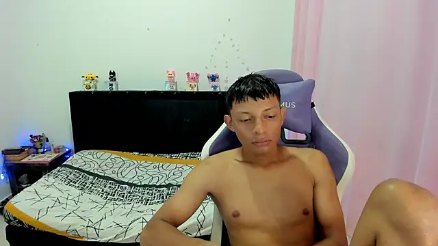 Annie Dani420 online show from 03.15.25