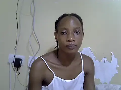 Snapshot of Iam_Rona chatting on 02.02.25 Iam Rona online show from 02.02.25