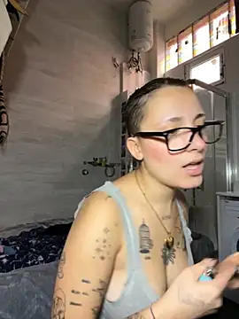 Hawitxui online show from 10.04.25