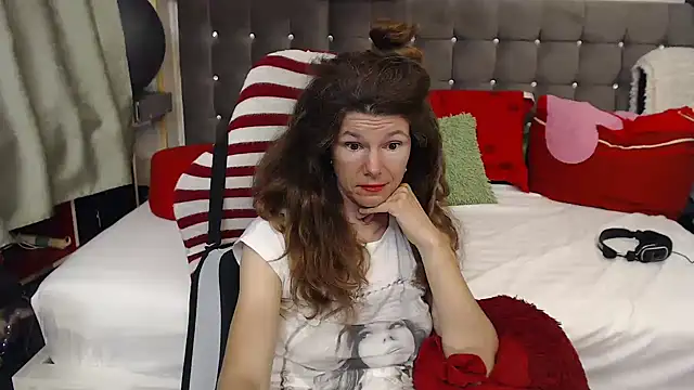 Snapshot of kellyterapy chatting on 05.21.26 kellyterapy online show from 05.21.26