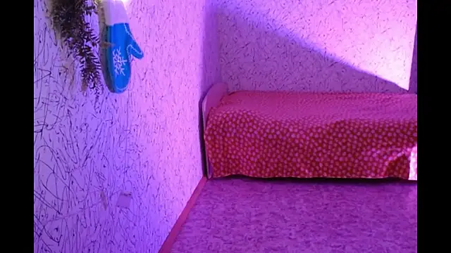 Snapshot of Athena_Richards chatting on 02.20.25 Athena Richards online show from 02.20.25