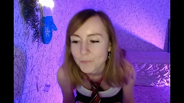 Snapshot of Athena_Richards chatting on 02.27.25 Athena Richards online show from 02.27.25