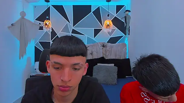 Juan Nd Steven online show from 10.31.25