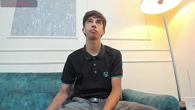 Lucian Davi online show from 12.24.24