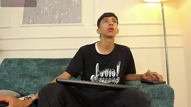 Lucian Davi online show from 01.29.25