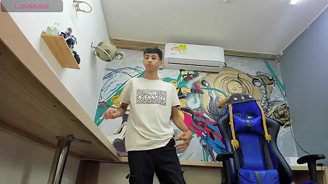 Lucian Davi online show from 02.05.25