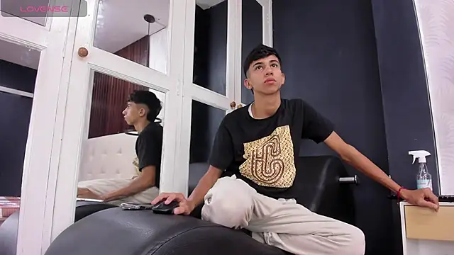 Lucian Davi online show from 02.11.25