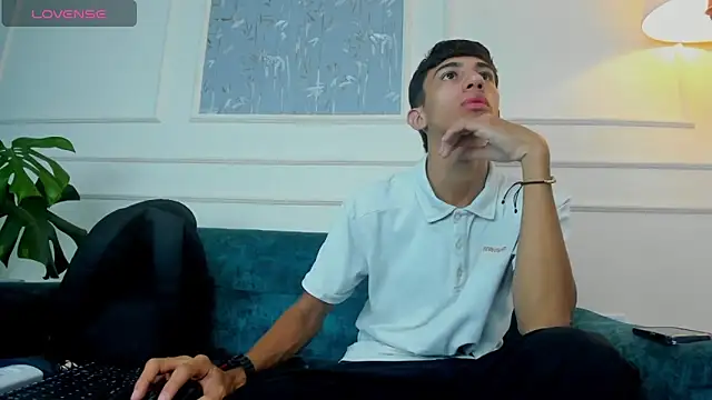 Lucian Davi online show from 03.03.25