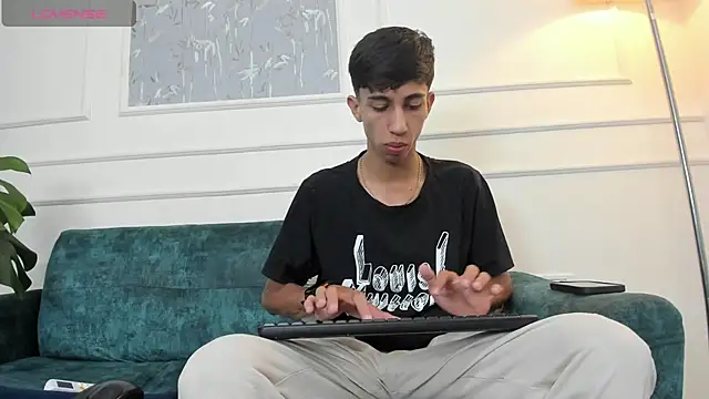 Lucian Davi online show from 03.11.25