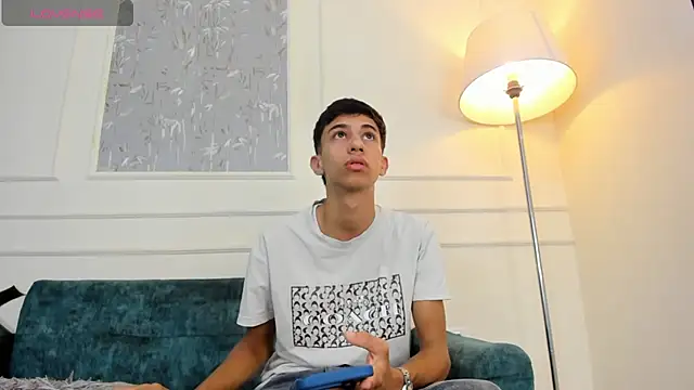 Lucian Davi online show from 10.06.25