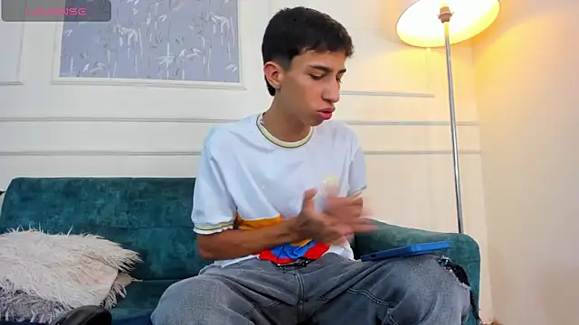 Lucian Davi online show from 10.11.25