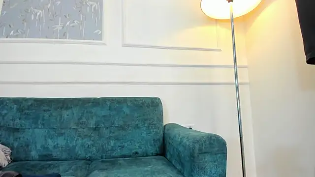 Lucian Davi online show from 10.16.25