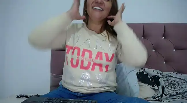 mirand zackyx online show from 01.31.25