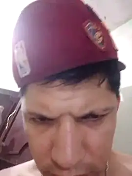 Snapshot of Alonsomadeira chatting on 05.26.26 Alonsomadeira online show from 05.26.26