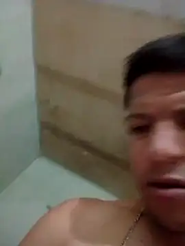 Snapshot of Alonsomadeira chatting on 06.15.26 Alonsomadeira online show from 06.15.26