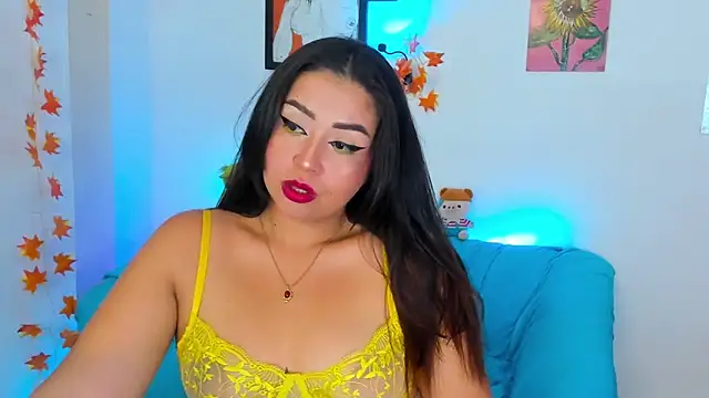 Snapshot of LiahDiaz chatting on 01.25.25 LiahDiaz online show from 01.25.25