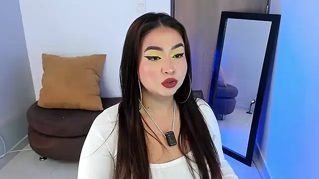 Snapshot of LiahDiaz chatting on 04.30.26 LiahDiaz online show from 04.30.26