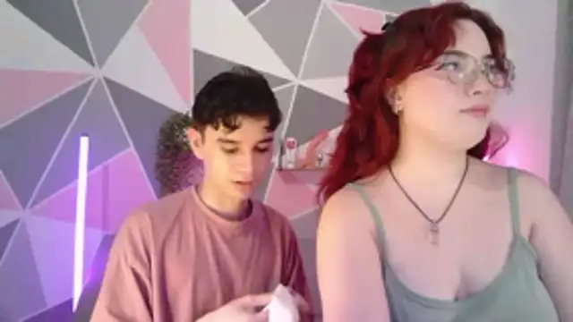 Snapshot of AndrewAnndCherry chatting on 02.06.26 AndrewAnndCherry online show from 02.06.26