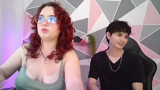 Snapshot of AndrewAnndCherry chatting on 06.05.26 AndrewAnndCherry online show from 06.05.26