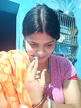 Snapshot of Hot_Pakhi chatting on 12.07.24 Hot Pakhi online show from 12.07.24