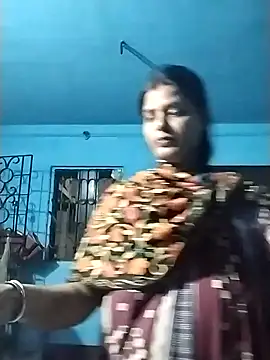 Snapshot of Hot_Pakhi chatting on 01.06.25 Hot Pakhi online show from 01.06.25