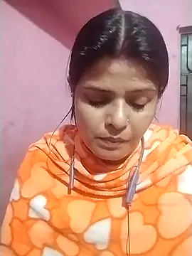 Snapshot of Hot_Pakhi chatting on 01.07.25 Hot Pakhi online show from 01.07.25