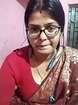 Snapshot of Hot_Pakhi chatting on 01.07.25 Hot Pakhi online show from 01.07.25