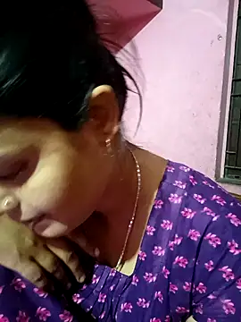 Snapshot of Hot_Pakhi chatting on 01.09.25 Hot Pakhi online show from 01.09.25