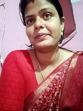 Snapshot of Hot_Pakhi chatting on 01.15.25 Hot Pakhi online show from 01.15.25