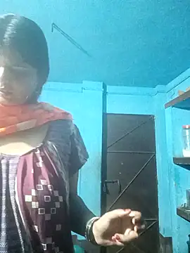 Snapshot of Hot_Pakhi chatting on 01.16.25 Hot Pakhi online show from 01.16.25