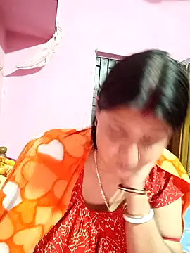 Snapshot of Hot_Pakhi chatting on 01.21.25 Hot Pakhi online show from 01.21.25