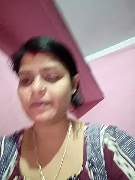 Snapshot of Hot_Pakhi chatting on 02.08.25 Hot Pakhi online show from 02.08.25