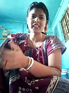 Snapshot of Hot_Pakhi chatting on 02.09.25 Hot Pakhi online show from 02.09.25