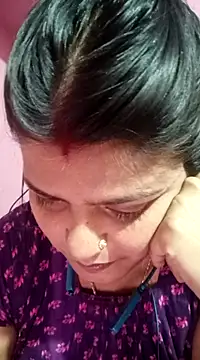 Snapshot of Hot_Pakhi chatting on 02.13.25 Hot Pakhi online show from 02.13.25