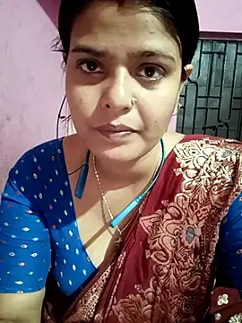Snapshot of Hot_Pakhi chatting on 02.16.25 Hot Pakhi online show from 02.16.25