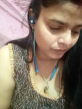 Snapshot of Hot_Pakhi chatting on 02.21.25 Hot Pakhi online show from 02.21.25