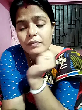 Snapshot of Hot_Pakhi chatting on 02.22.25 Hot Pakhi online show from 02.22.25
