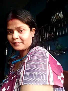 Snapshot of Hot_Pakhi chatting on 02.23.25 Hot Pakhi online show from 02.23.25