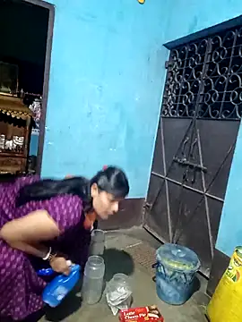 Snapshot of Hot_Pakhi chatting on 02.26.25 Hot Pakhi online show from 02.26.25