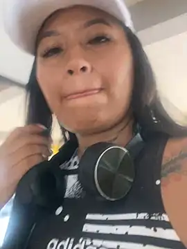 Snapshot of luisa16xxx chatting on 01.14.25 luisa16xxx online show from 01.14.25