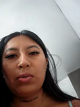 Snapshot of luisa16xxx chatting on 09.19.25 luisa16xxx online show from 09.19.25