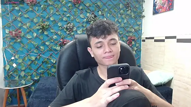 Waturox online show from 02.06.25